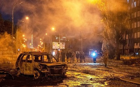 Rusya'nın Kiev'e balistik füze saldırısında 9 kişi öldü, 30'dan fazla kişi yaralandı