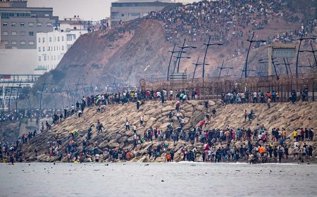 AB: 'Ceuta’daki göçmenler diğer ülkelere geçemedi'
