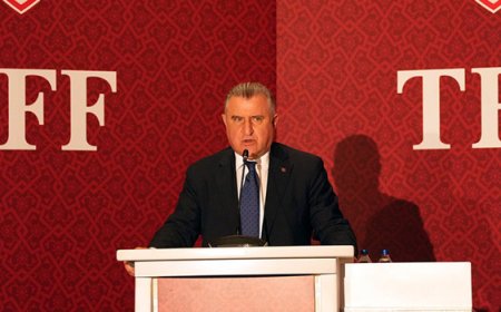 Gençlik ve Spor Bakanı Osman Aşkın Bak, hakemlere seslendi: 'Cesur, kararlı ve her şeyden önce adil olun'