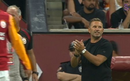 Okan Buruk dostluk maçında şoke eden kırmızı kart gördü!