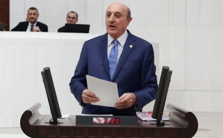 CHP’de Kritik Oylama Öncesi İlk Fire! İlhan Kesici “Hayır” Dedi!