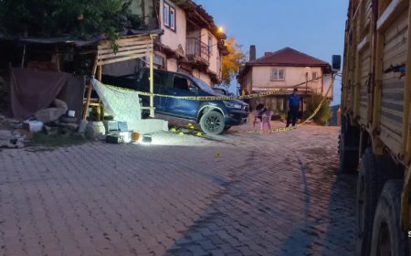 Telefondaki tartışma kanlı bitti. 77 yaşındaki adam iki genci katletti