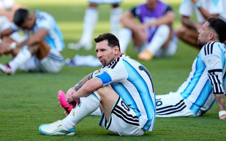 Lionel Messi'nin hayatını kaybeden babası son yolculuğuna uğurlandı