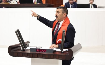 Meclis'te tansiyon yükseldi: İYİ Partili Türkoğlu şehitlerin isimlerini okudu, oturuma ara verildi