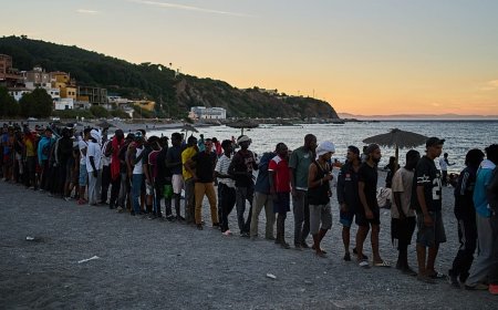 Ceuta yönetimi, göçmenler için geri gönderme merkezleri talep etti