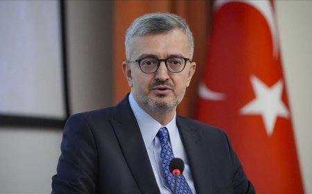 Çerçeve yasanın kabulünün ardından Burhanettin Duran'dan mesaj: "Kararlı iradenin göstergesi"