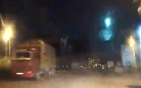 İstanbul'da yaşandı: İşte meteorun düşme anı