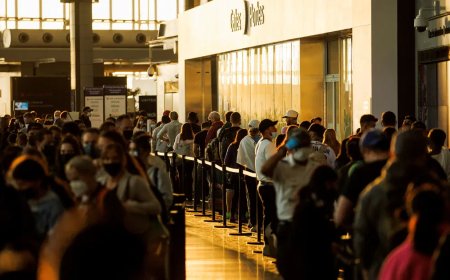 AB sınır kontrolleri tepki topladı, büyük havaalanlarında kuyruklar ikiye katlandı