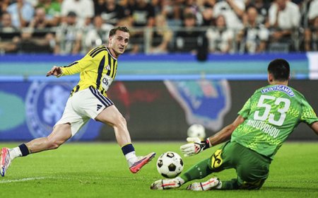 Kerem Aktürkoğlu yine sınıfta kaldı!