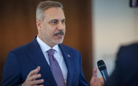 Dışişleri Bakanı Fidan Libya'da. "Buradaki yapıcı rolümüzü sürdüreceğiz"