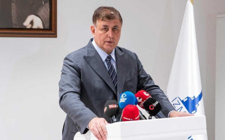 Cemil Tugay'dan AK Parti iddialarına dikkat çeken yanıt: "Kendime bir yol çizeceğim"