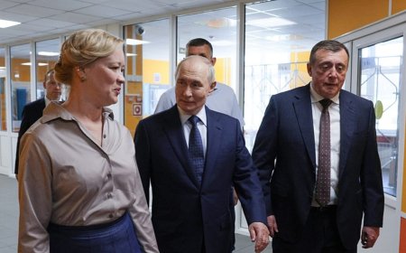 Putin'in tartışmalı Kuril Adaları'na ilk ziyaretine Tokyo'dan sert tepki