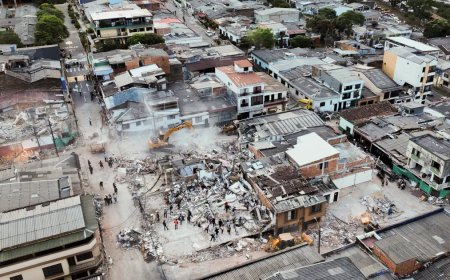 Kolombiya'da 7,4'lük deprem. Can kaybı artıyor