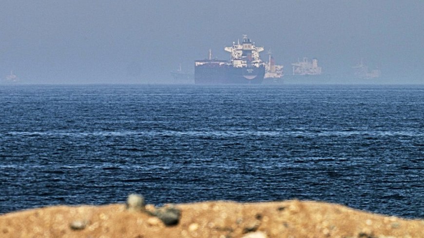 Hürmüz Boğazı yakınlarında petrol tankerlerine yönelik iki saldırı bildirildi