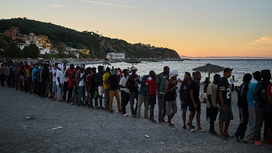 Ceuta yönetimi, göçmenler için geri gönderme merkezleri talep etti
