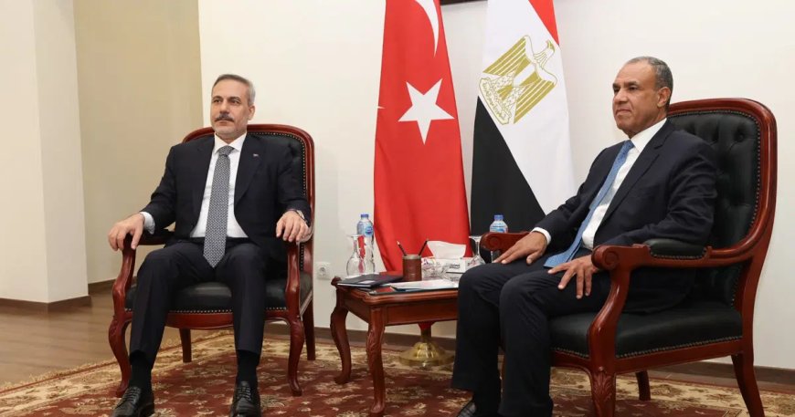 Dışişleri Bakanı Hakan Fidan Mısır'da